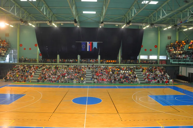 img-1-2
