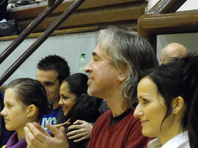 img-8-3