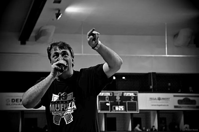 img-92-8